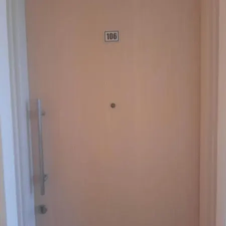 Marina Court Flat Apartman Lárnaka