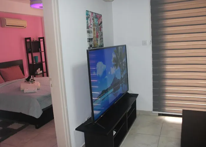 Marina Court Flat Apartment Larnaka