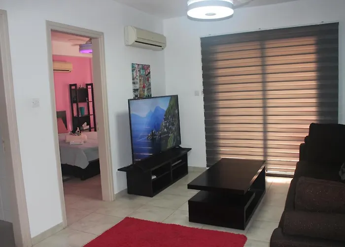 Marina Court Flat Apartamento *