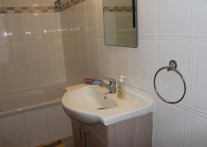 Marina Court Flat Apartment *